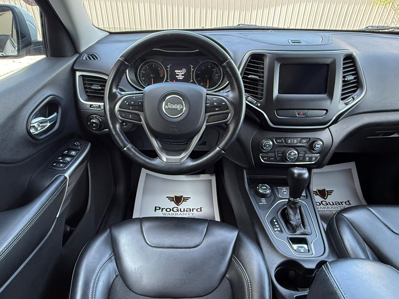 Jeep Cherokee Latitude Plus 4WD 2019