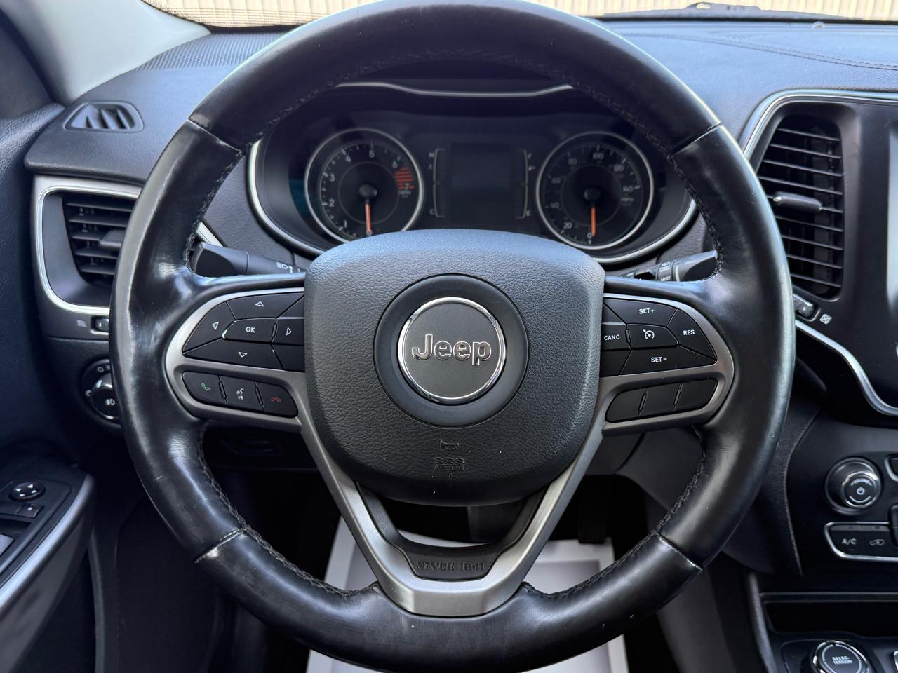 Jeep Cherokee Latitude Plus 4WD 2019