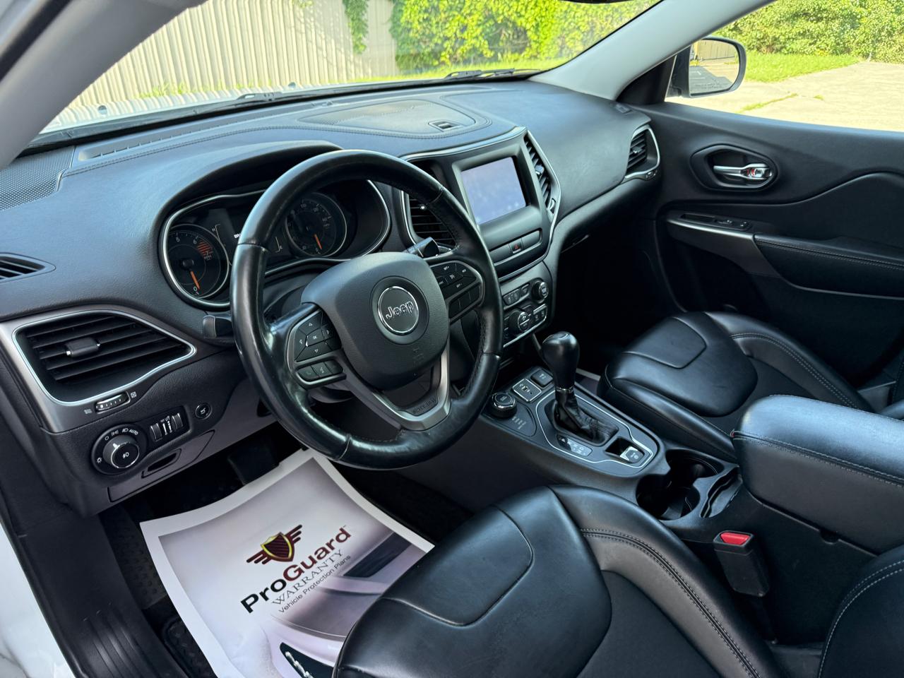 Jeep Cherokee Latitude Plus 4WD 2019