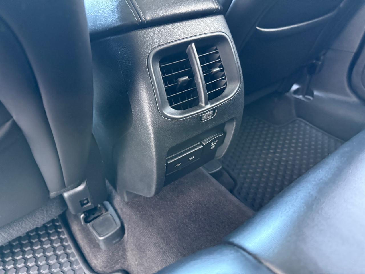 Jeep Cherokee Latitude Plus 4WD 2019