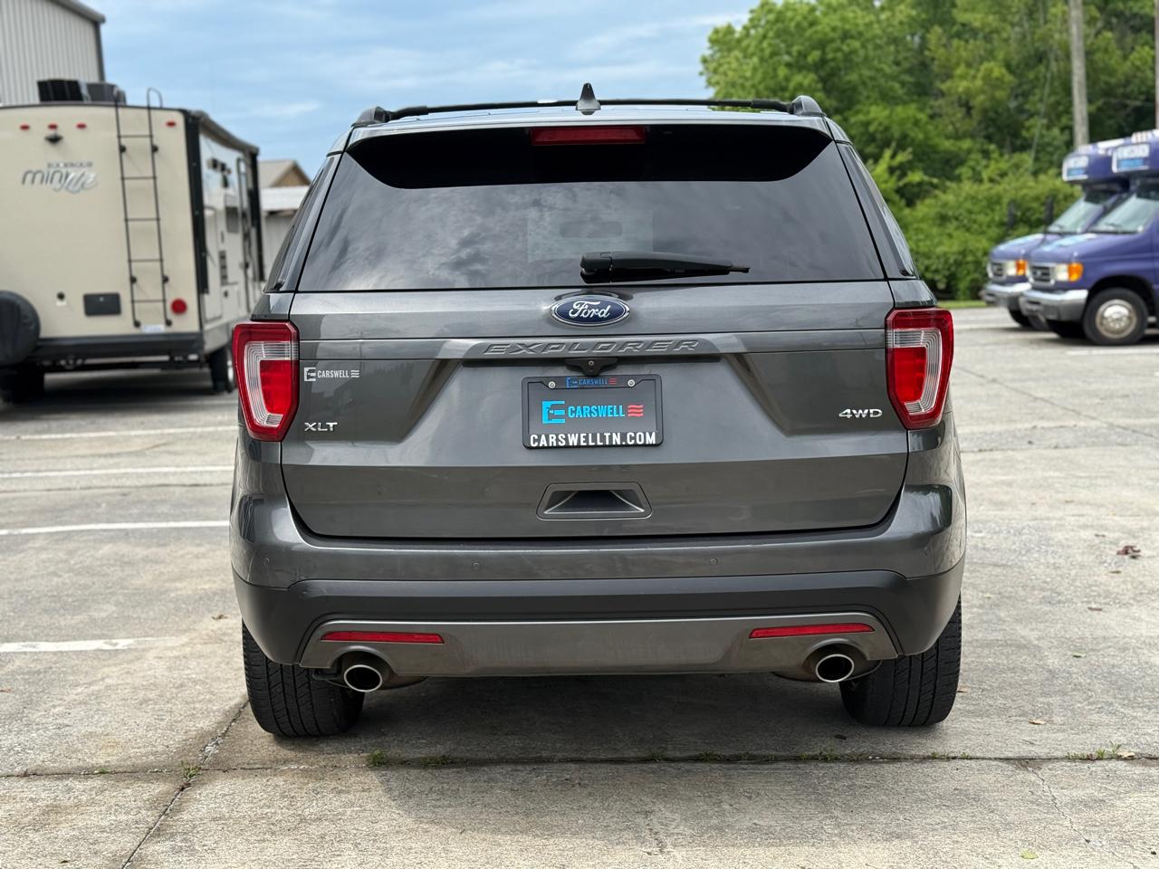 Ford Explorer XLT 4WD 2017