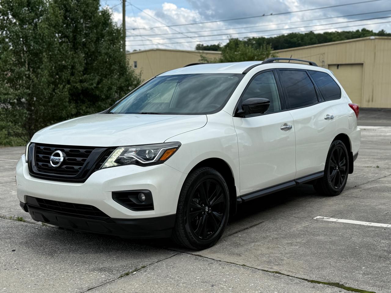 Nissan Pathfinder  2018