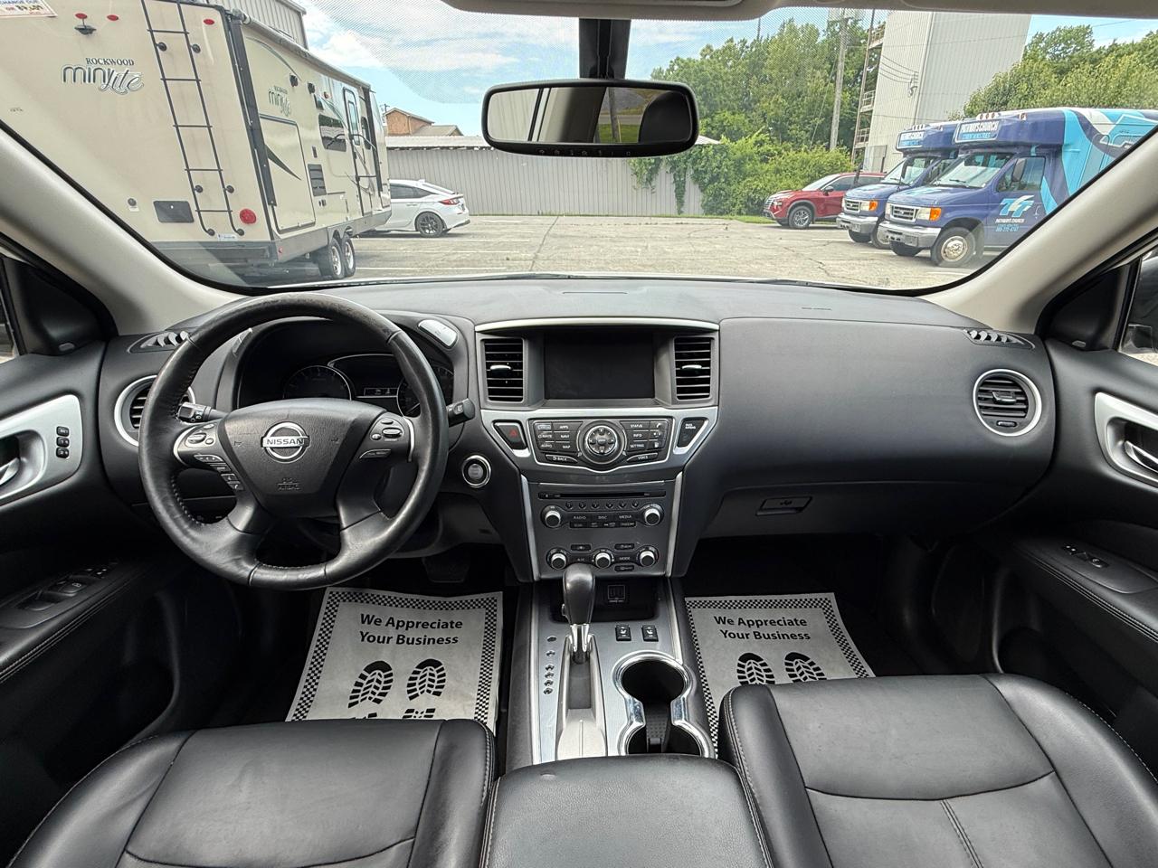 Nissan Pathfinder  2018