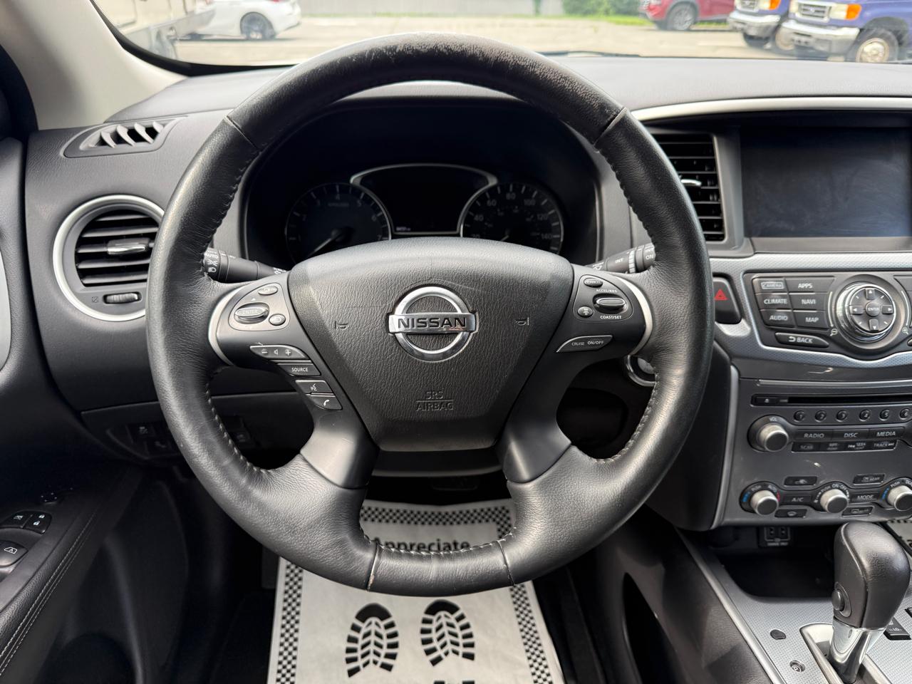 Nissan Pathfinder  2018