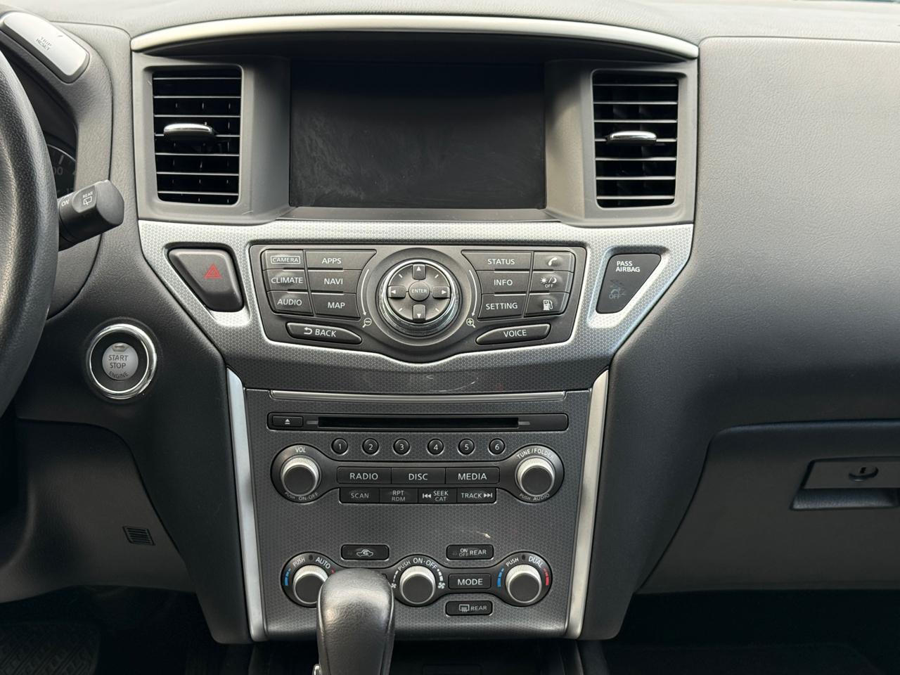 Nissan Pathfinder  2018