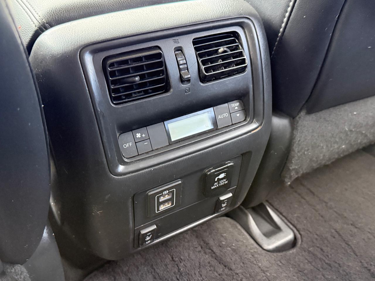 Nissan Pathfinder  2018