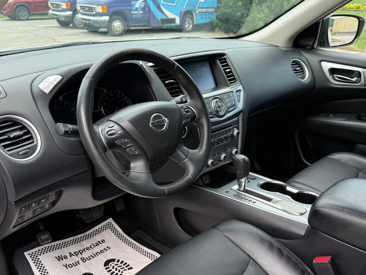 Nissan Pathfinder  2018