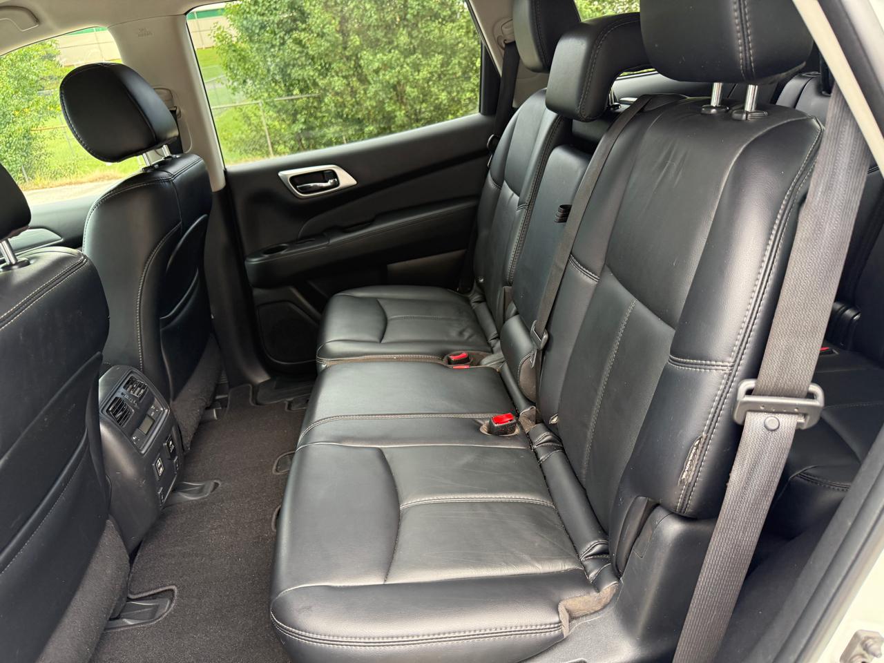 Nissan Pathfinder  2018