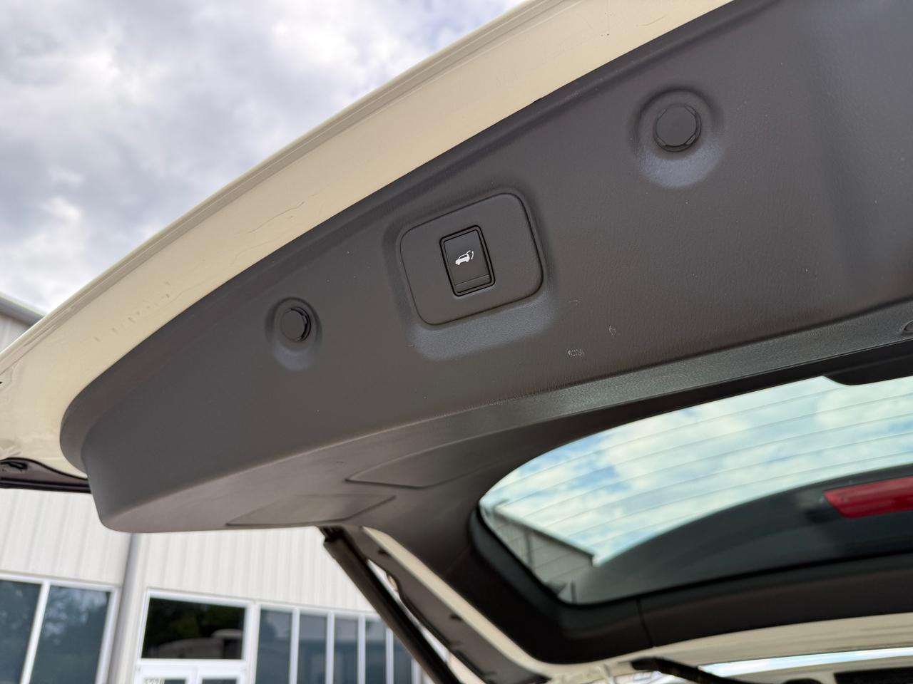 Nissan Pathfinder  2018