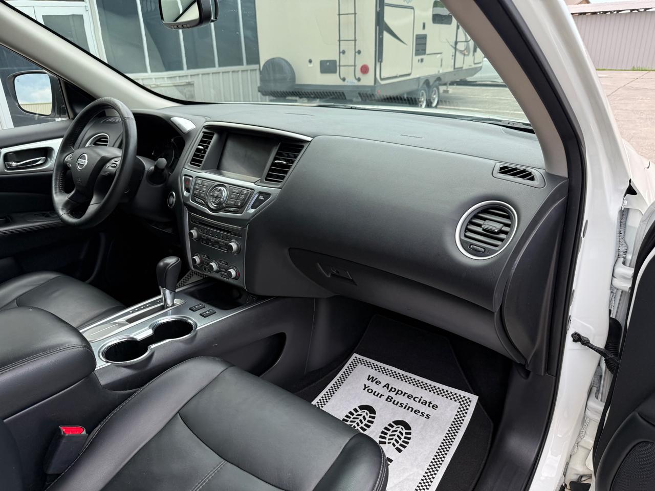 Nissan Pathfinder  2018