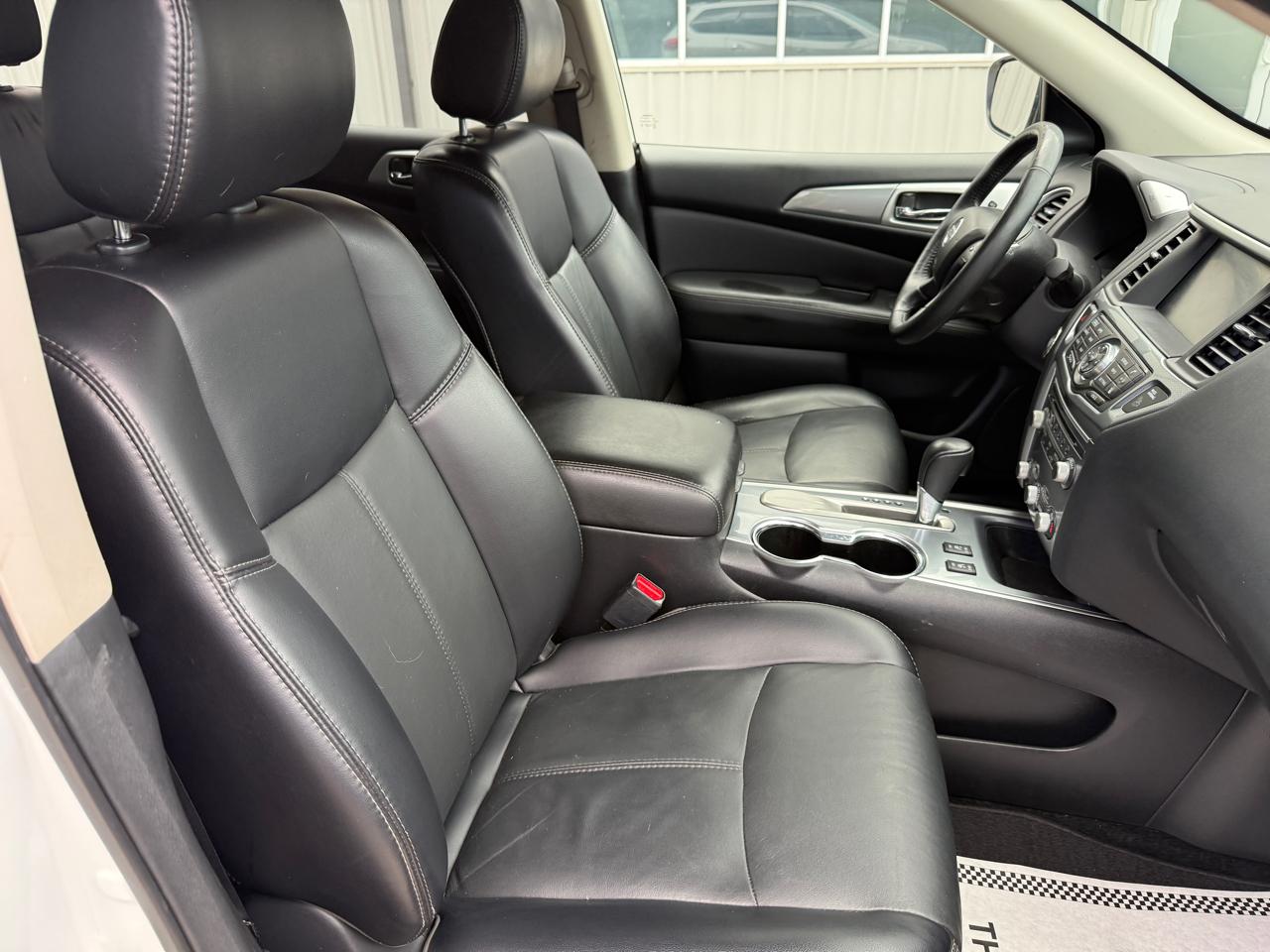 Nissan Pathfinder  2018