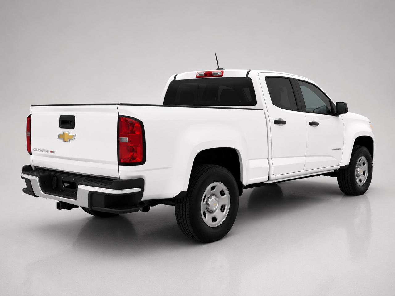 Chevrolet Colorado 2WD Crew Cab 140.5" WT 2017