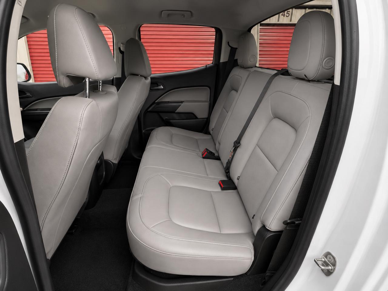 Chevrolet Colorado 2WD Crew Cab 140.5" WT 2017