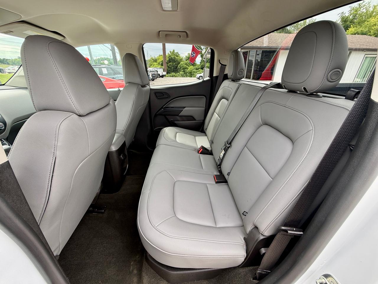 Chevrolet Colorado 2WD Crew Cab 140.5" WT 2017