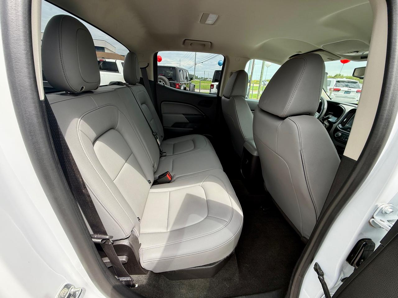 Chevrolet Colorado 2WD Crew Cab 140.5" WT 2017