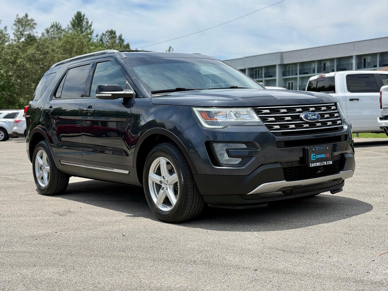 Ford Explorer XLT 4WD 2017