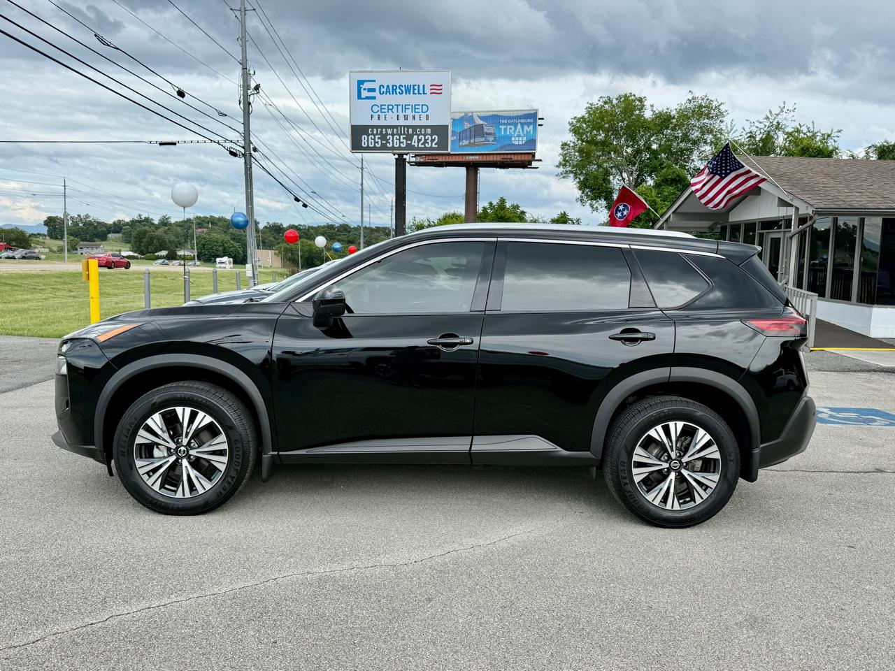 Nissan Rogue  2021