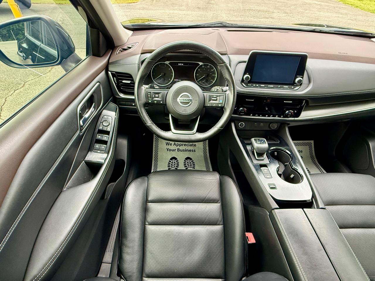 Nissan Rogue  2021