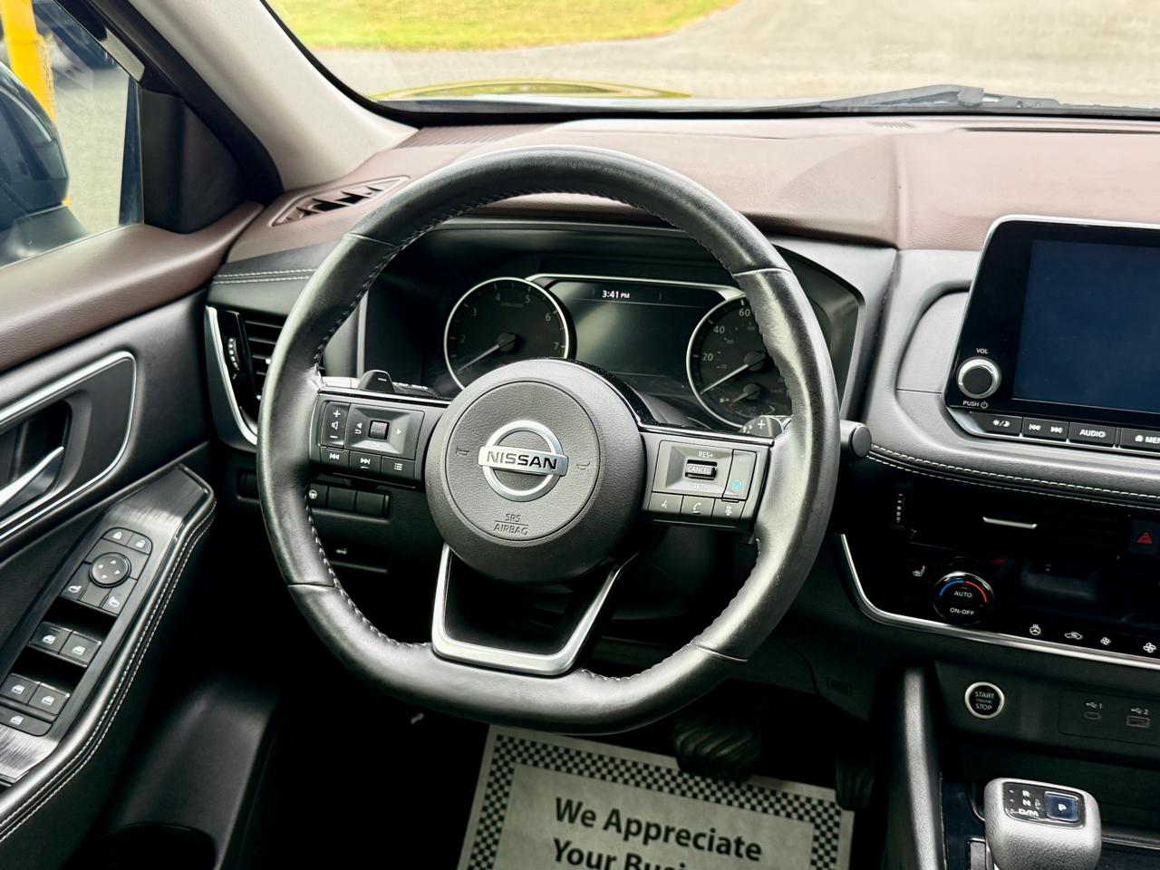 Nissan Rogue  2021