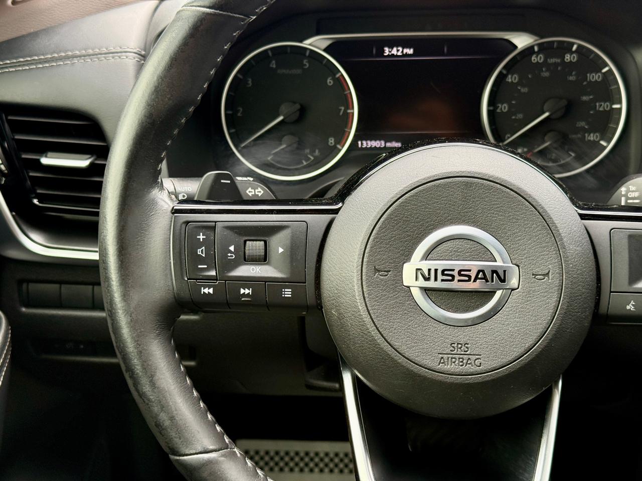 Nissan Rogue  2021