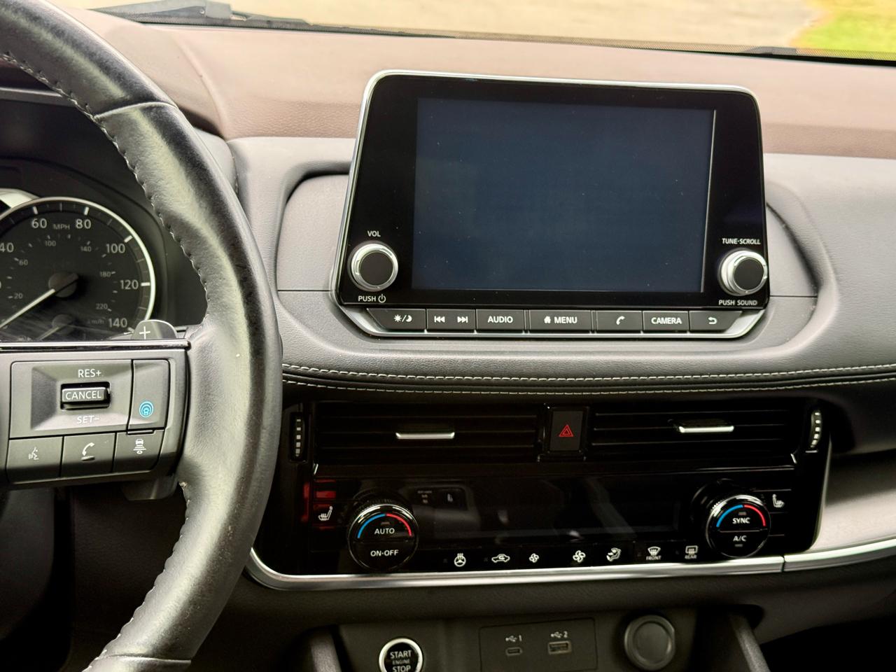 Nissan Rogue  2021
