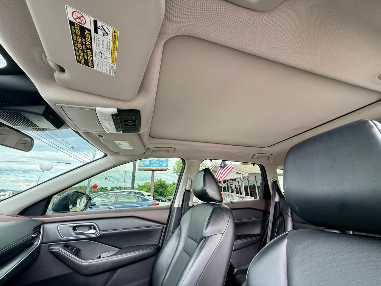 Nissan Rogue  2021
