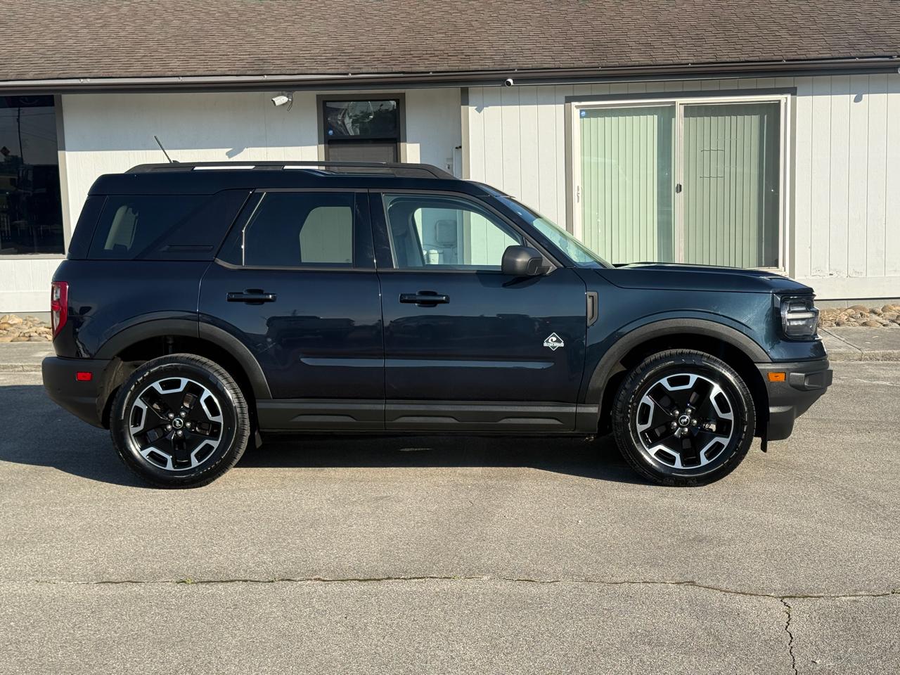 2021 Ford Bronco Sport Outer Banks - Photo 2