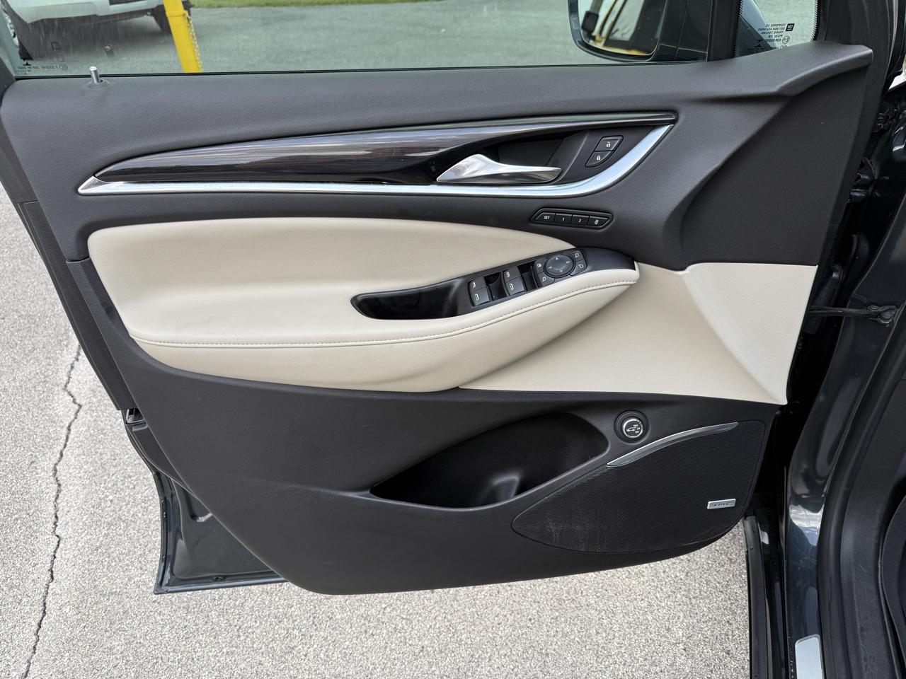 Buick Enclave  2019