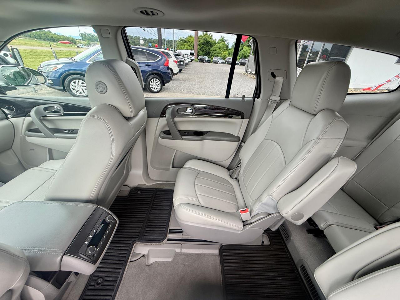 Buick Enclave  2017
