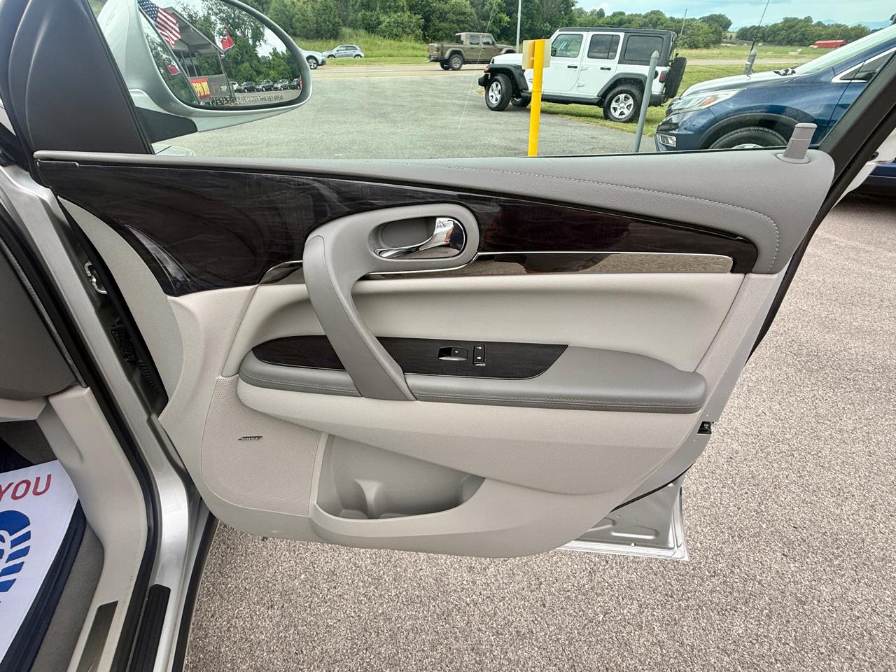 Buick Enclave  2017