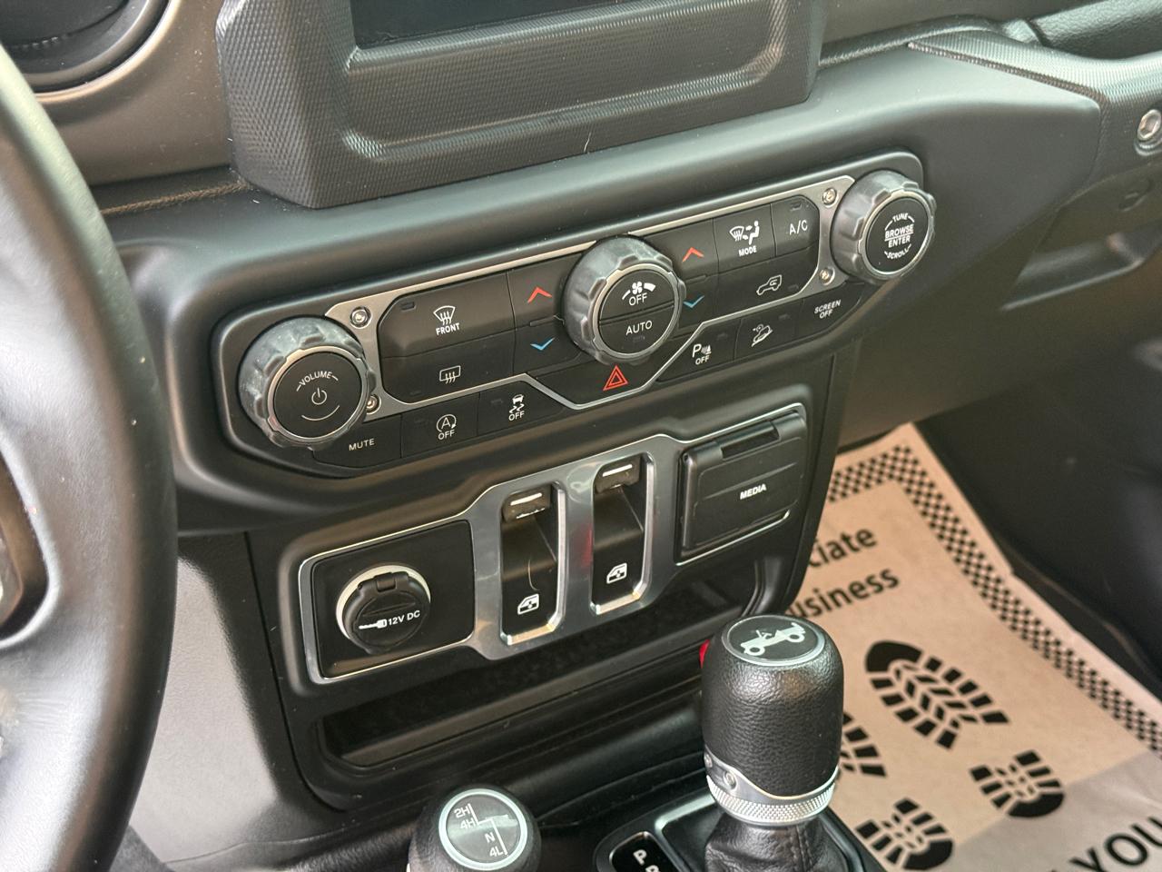 Jeep Wrangler  2019