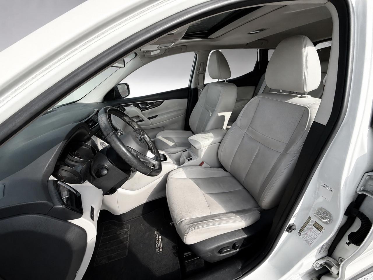 Nissan Rogue Sport  2018