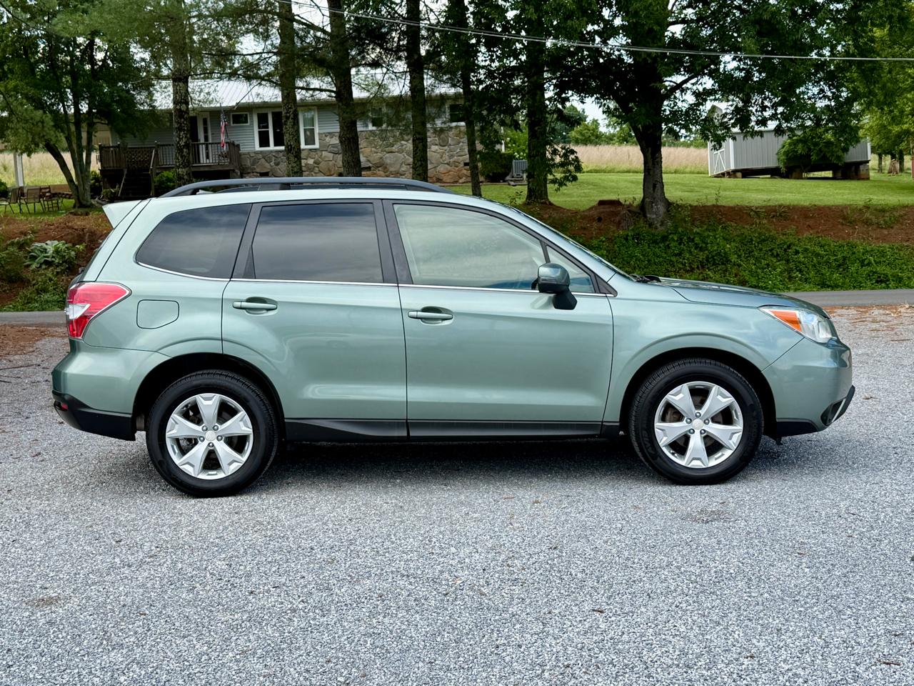 Subaru Forester  2014