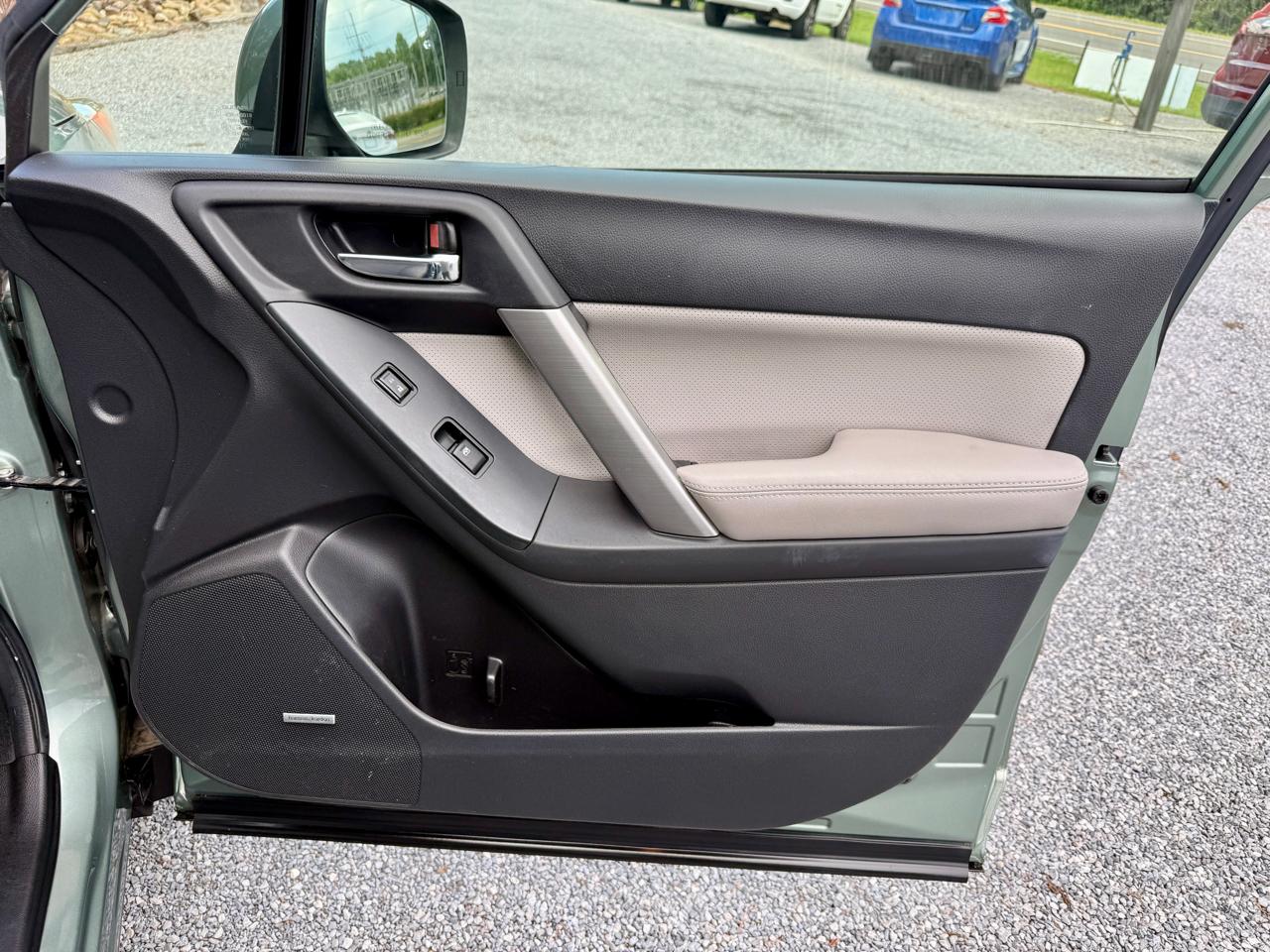 Subaru Forester  2014