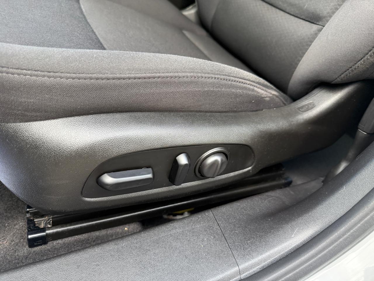 Chevrolet Malibu  2021