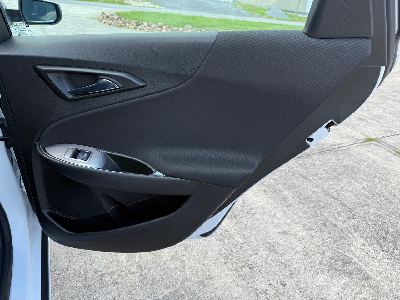 Chevrolet Malibu  2021