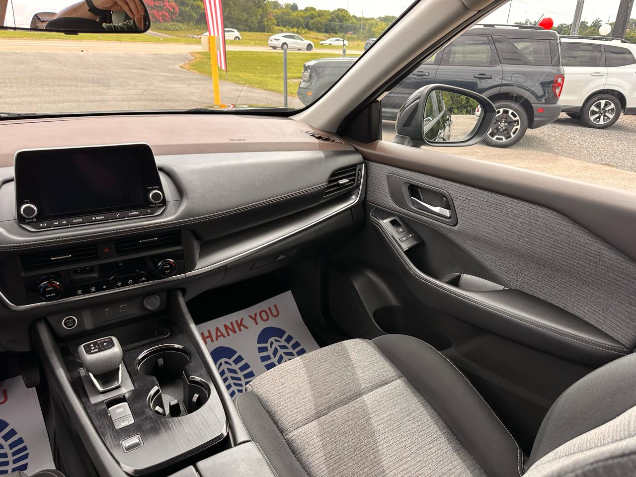Nissan Rogue  2023