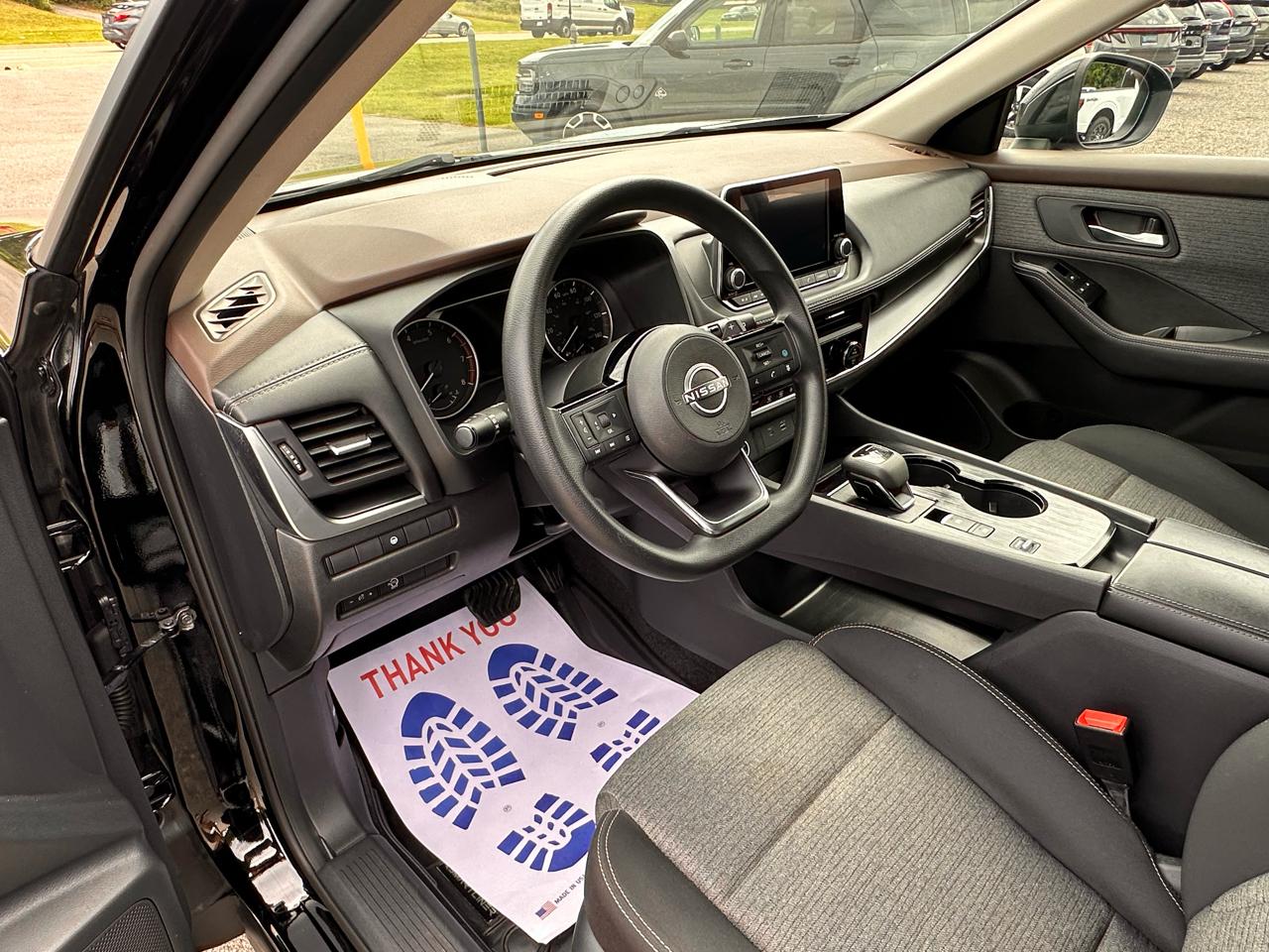 Nissan Rogue  2023