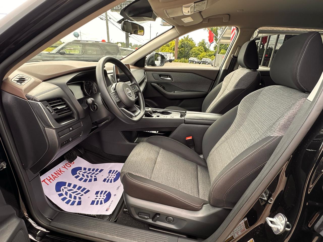 Nissan Rogue  2023