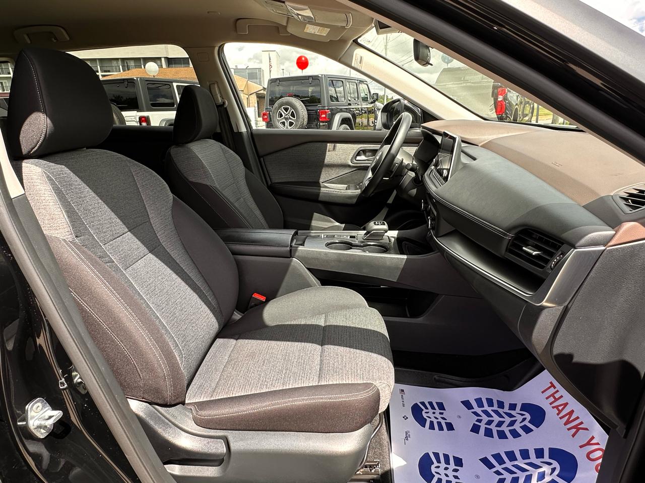 Nissan Rogue  2023