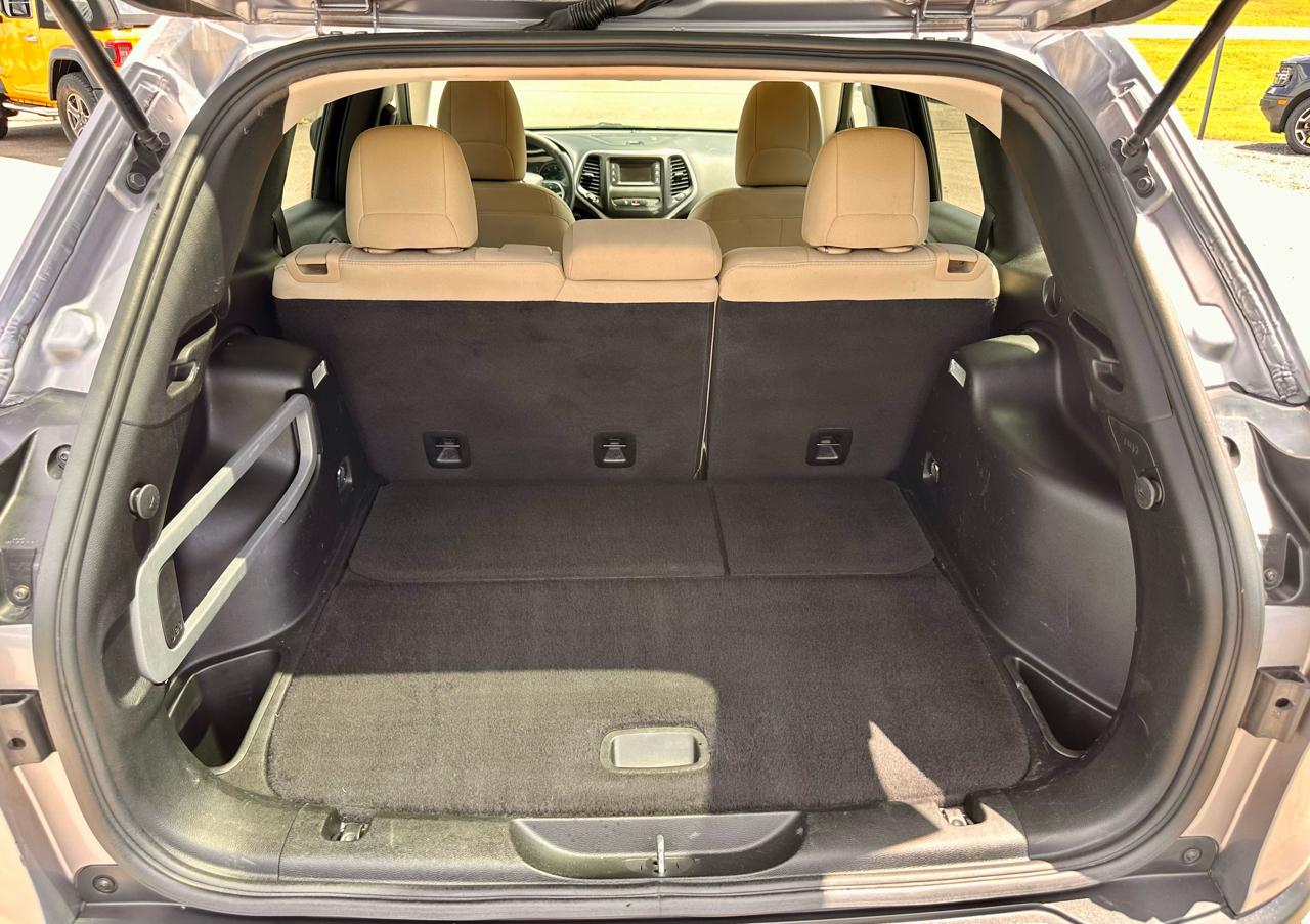 Jeep Cherokee Latitude 4WD 2018