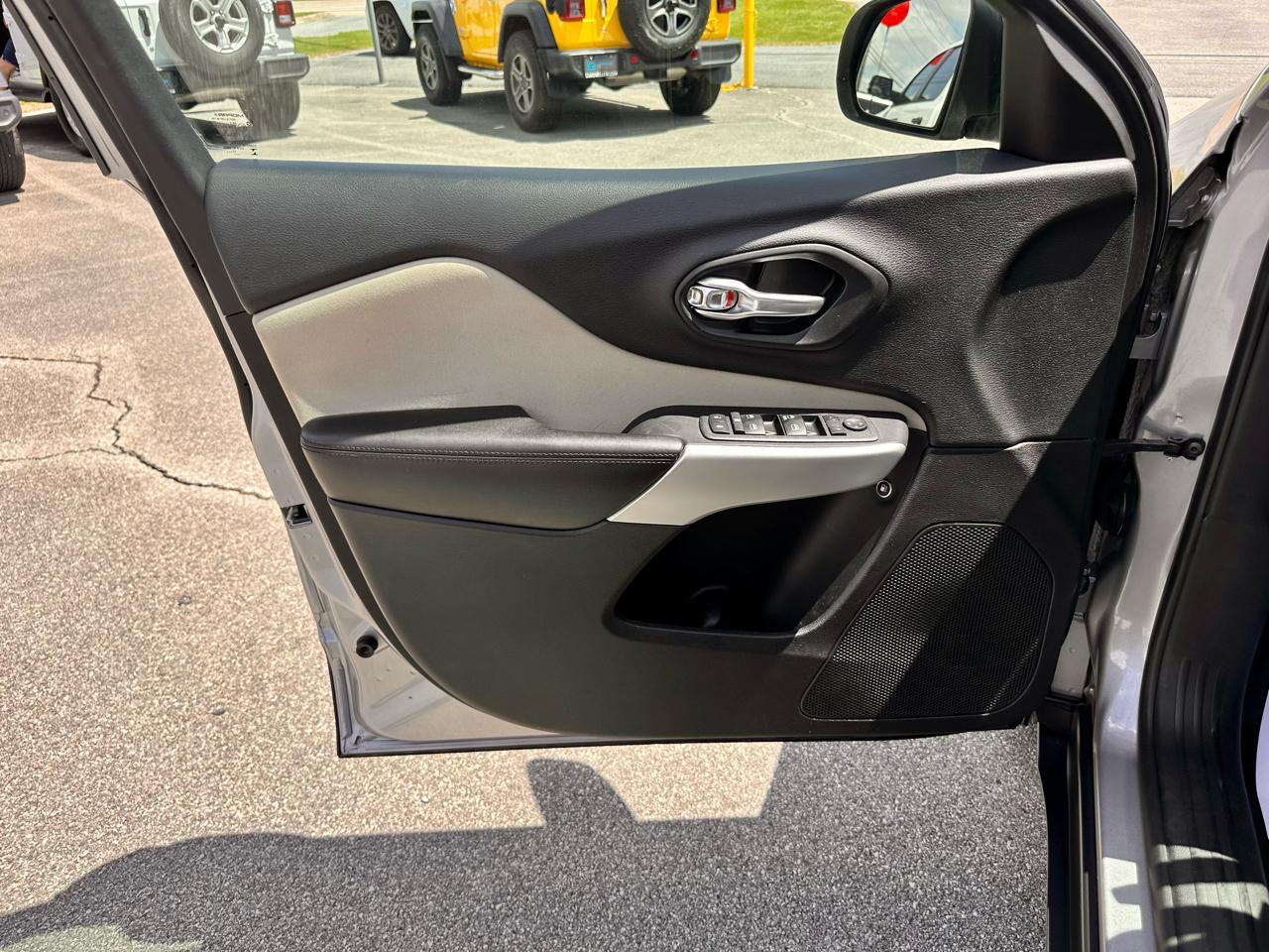 Jeep Cherokee Latitude 4WD 2018