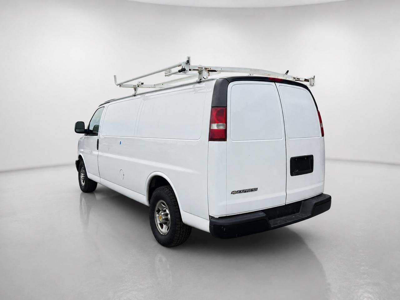Chevrolet Express Cargo Van  2018