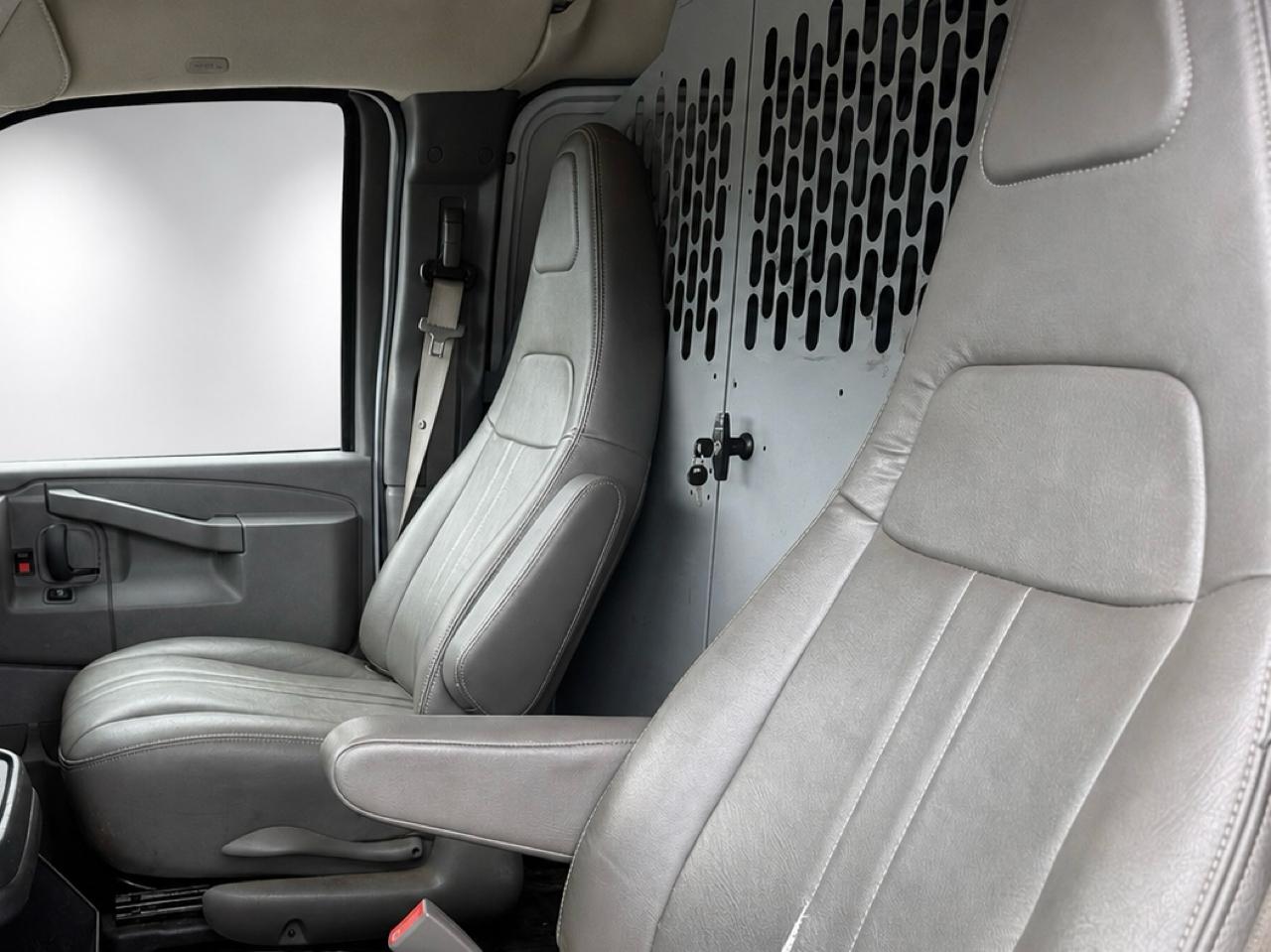 Chevrolet Express Cargo Van  2018