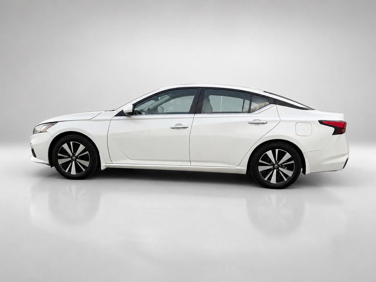 Nissan Altima 2.5 SV 2022