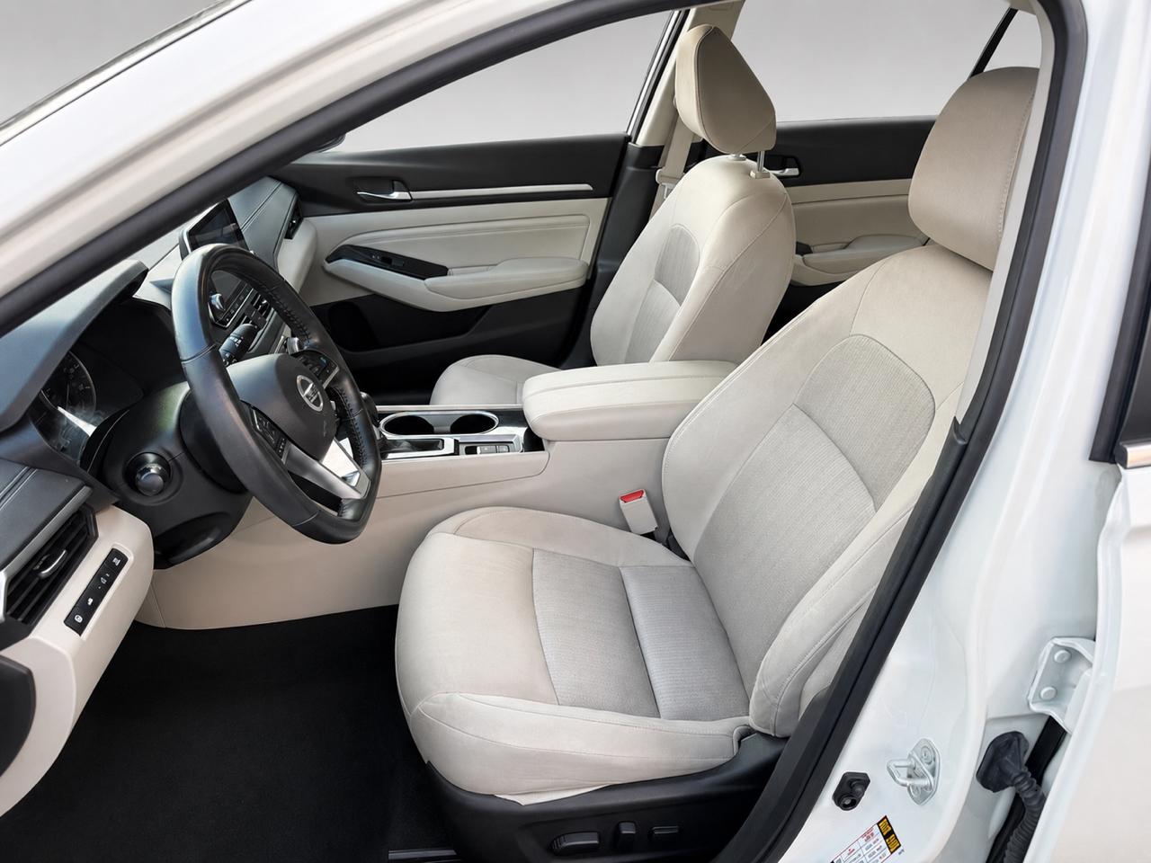 Nissan Altima 2.5 SV 2022