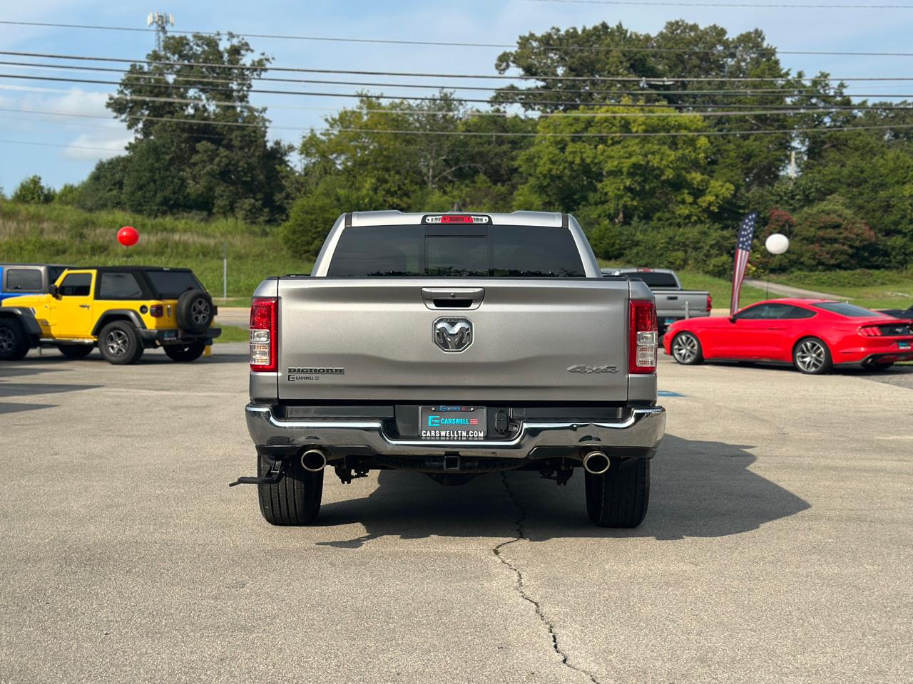 RAM 1500 Big Horn 4x4 Quad Cab 6'4" Box 2022