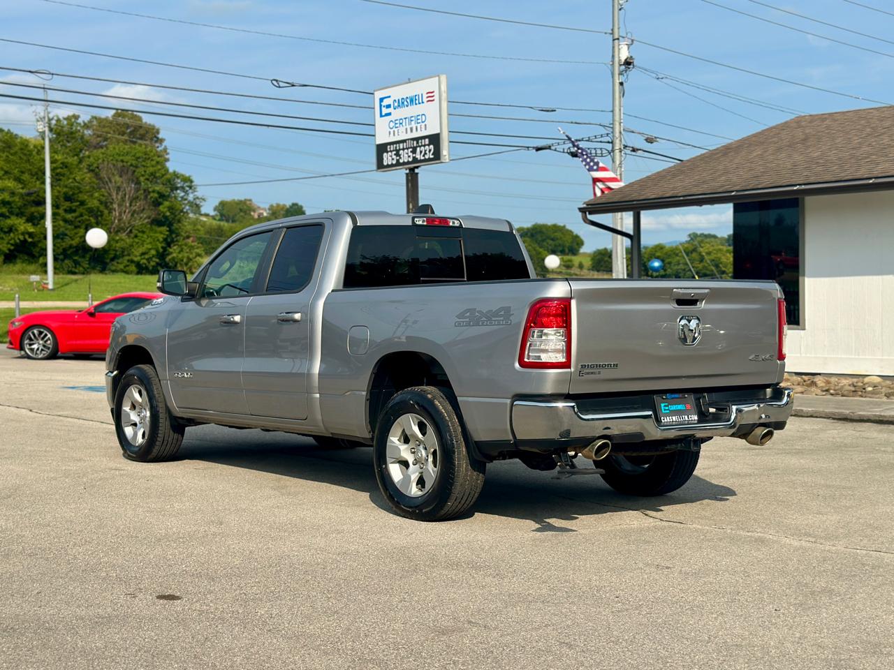 RAM 1500 Big Horn 4x4 Quad Cab 6'4" Box 2022