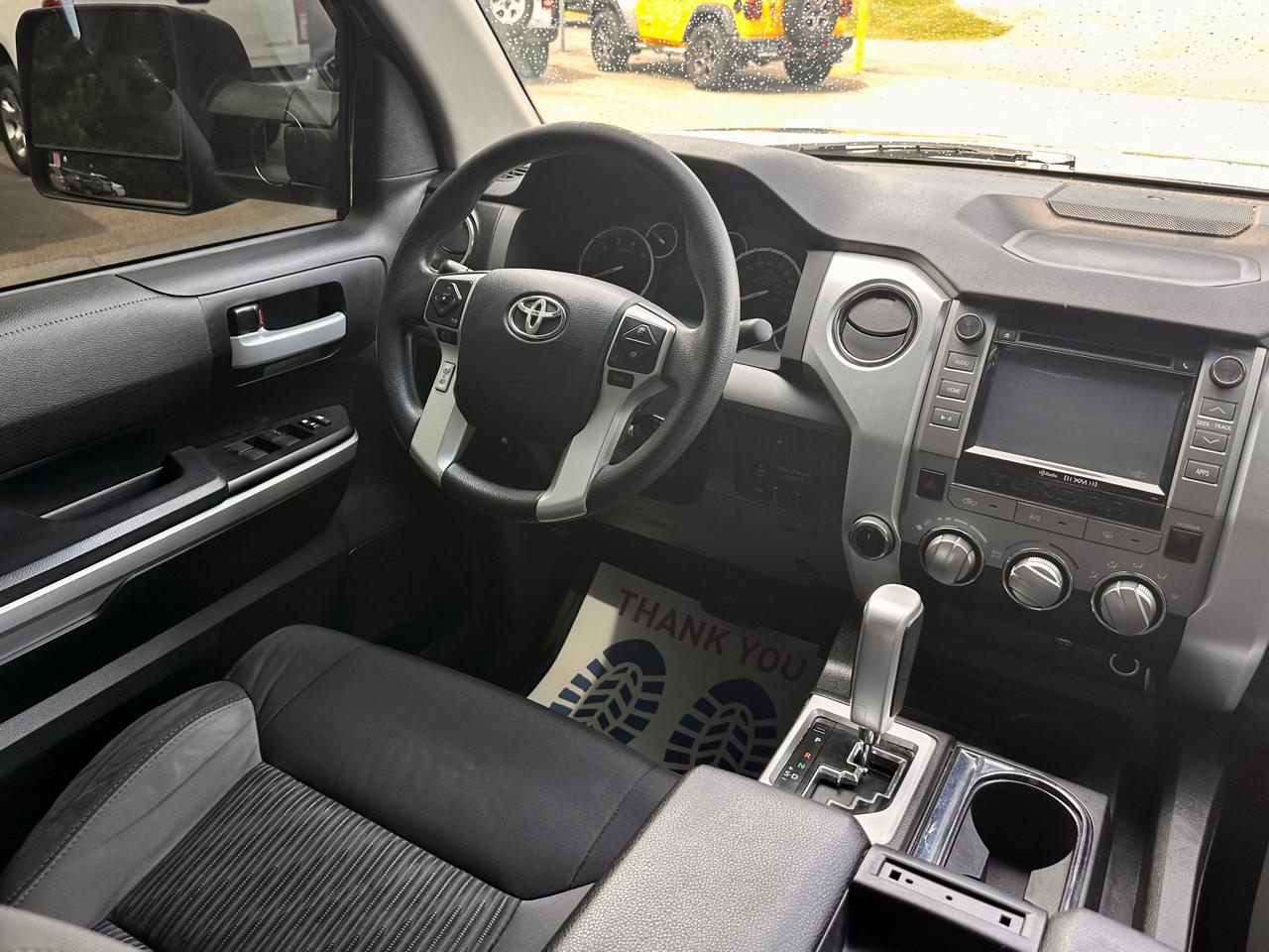 Toyota Tundra 4WD Truck  2016
