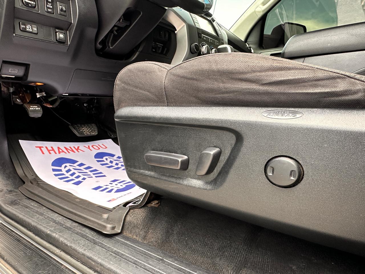 Toyota Tundra 4WD Truck  2016